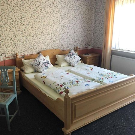 Zum Lahnfelsen Hotel Gräveneck Kültér fotó