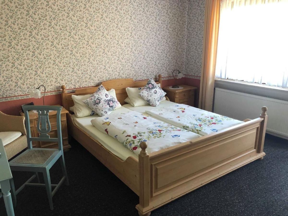 Zum Lahnfelsen Hotel Gräveneck Kültér fotó